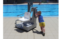 Zwembadlift met batterij - verplaatsbaar - tot 150 kg-3