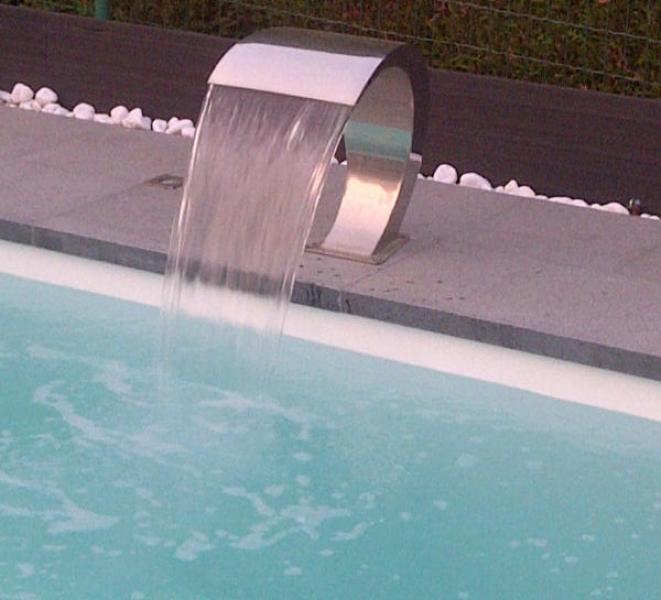 verjaardag Dicht Manieren Zwembad wellness waterval roestvast staal 304 | Astral Pool - Zwembad.eu